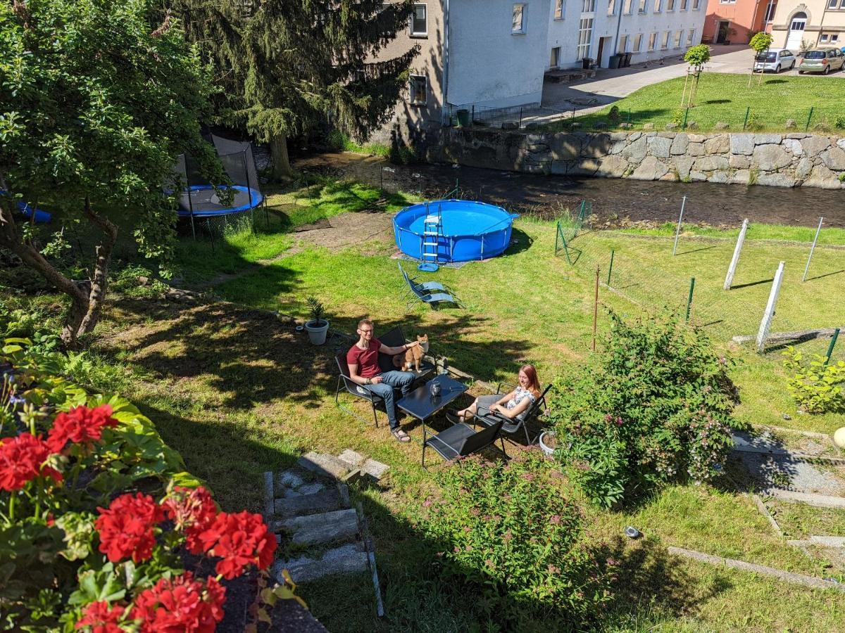 Lichtdurchflutete Helle Wohnung Mit Garten Sauna & Pool - Hw3 Sebnitz Luaran gambar